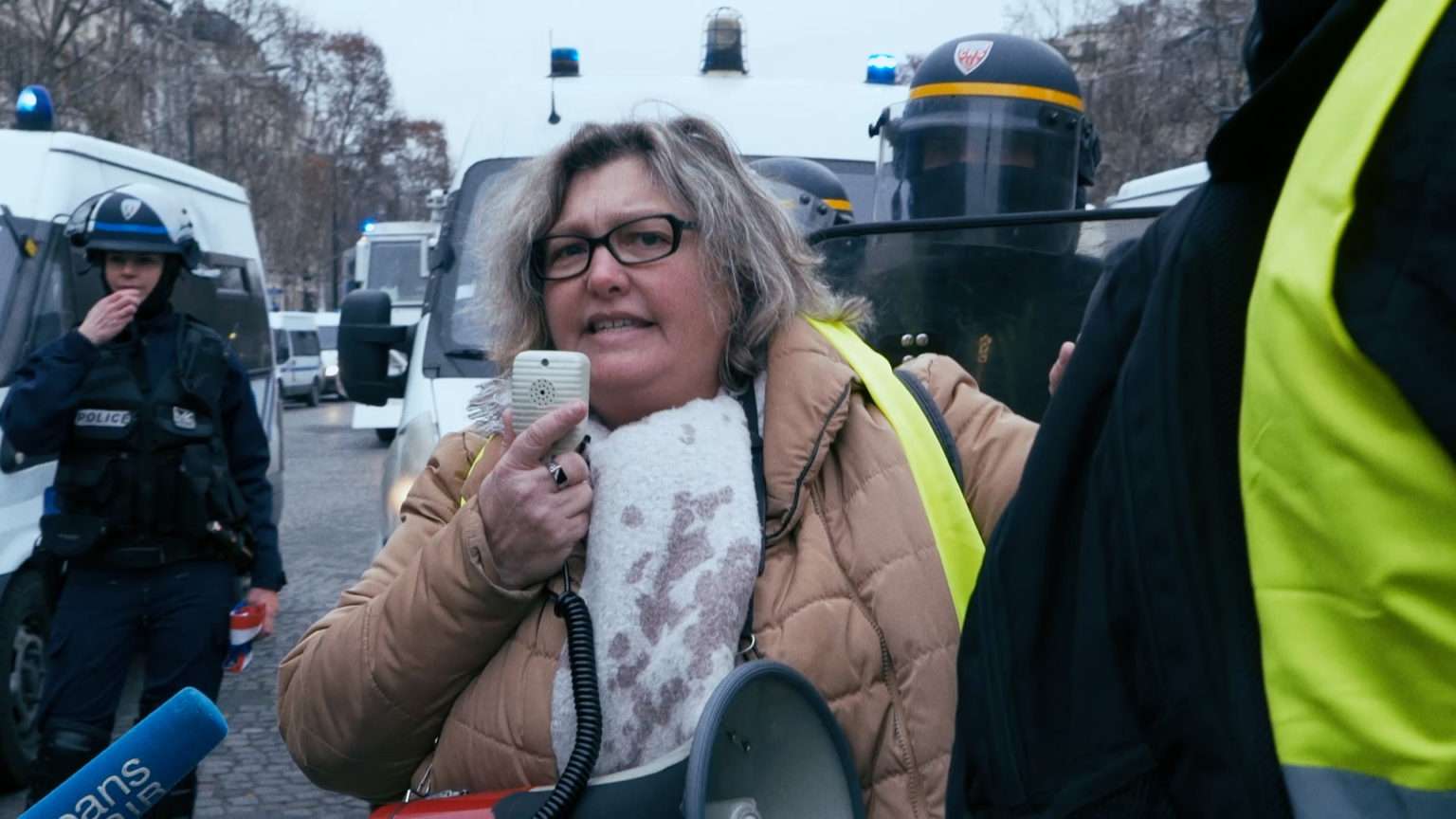 Reihe GEWERKSCHAFTSKINO: EINE REVOLUTION – AUFSTAND DER GELBWESTEN (OmU)