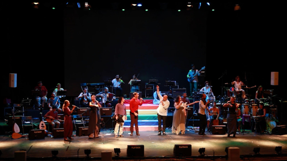 Kurdische Filmtage: 30 YEARS WITH KARDEŞ TÜRKÜLER (OmeU)